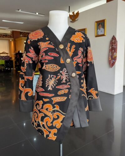 Atasan Zyrel - Biota Laut